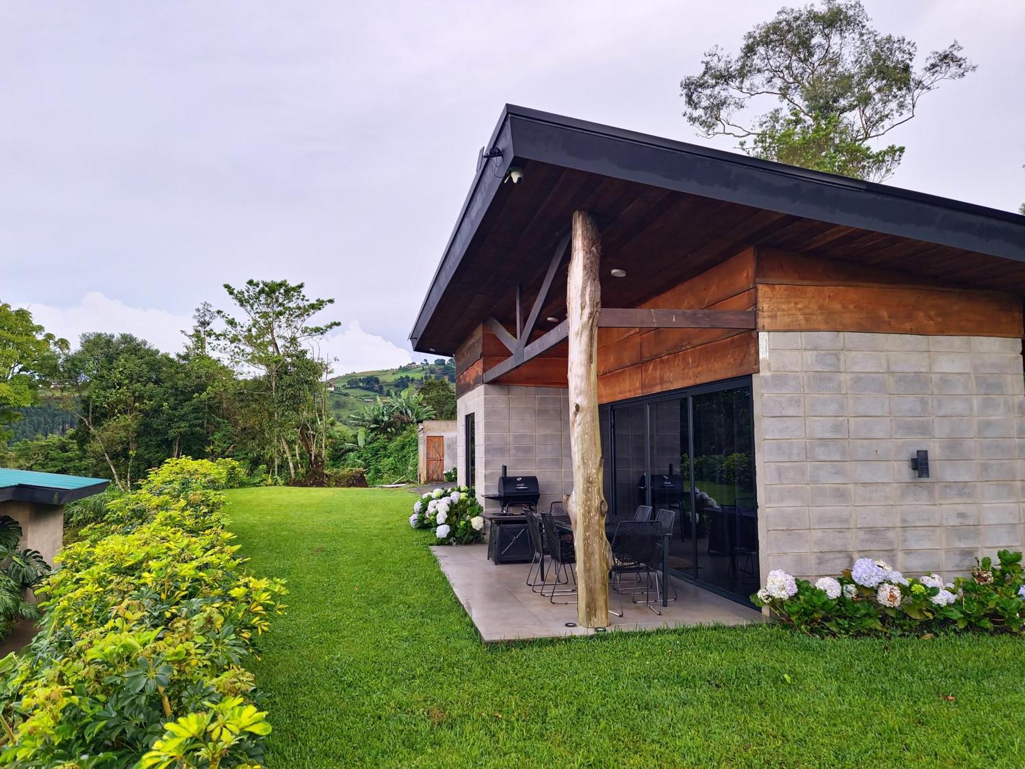 Espectacular Cabana Moderna De Montana + Bosque Nuboso +Wifi Zarcero 외부 사진